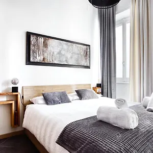 c-studio-design-bilo-suite.it-lombardy.com/