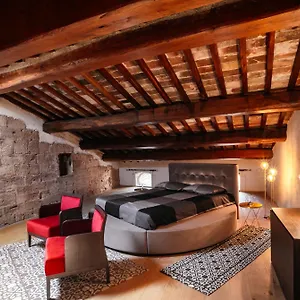 palazzo-galganetti-betti.it-tuscanyhotel.com/